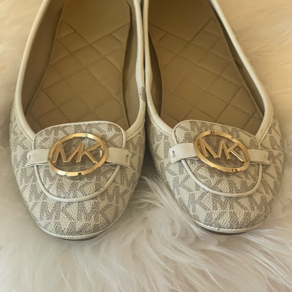 Coach Ballet Flats